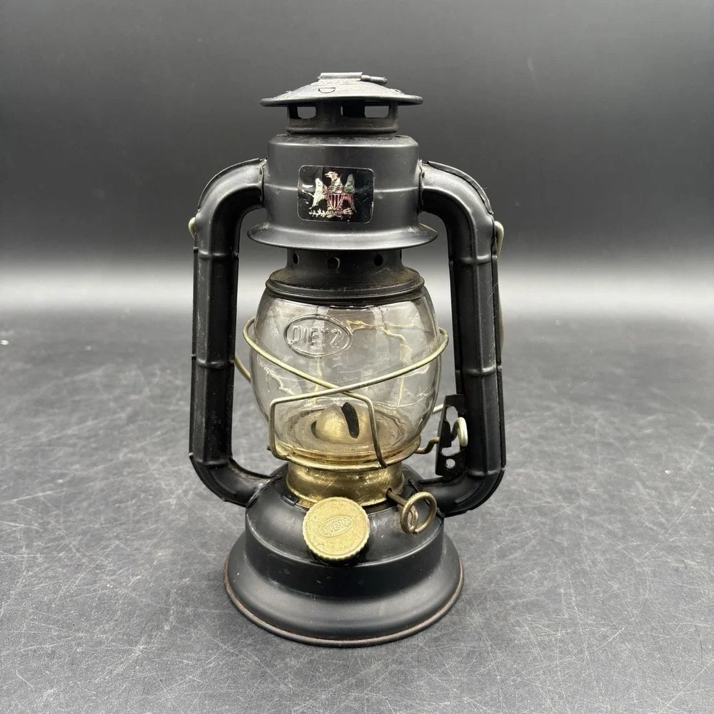 Vintage Dietz Kerosene Lantern Made in Hong Kong, Black & Gold, Good Condition